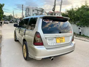 Subaru Forester 2004 Silver