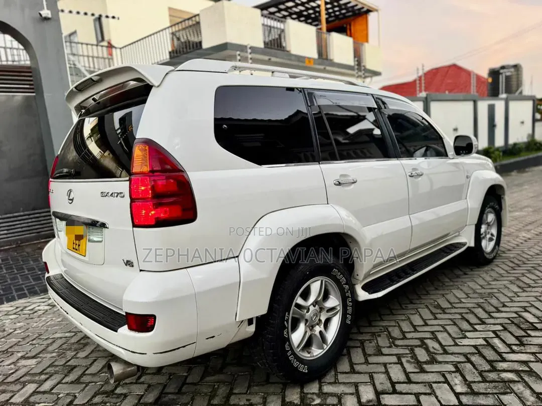 Toyota Land Cruiser Prado 2005 White