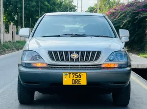 Toyota Harrier 2001 Silver