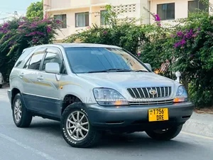 Toyota Harrier 2001 Silver