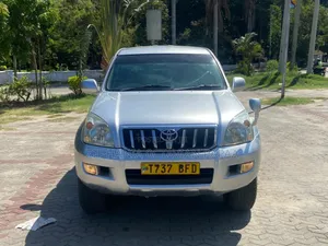 Toyota Land Cruiser Prado 2005 Silver