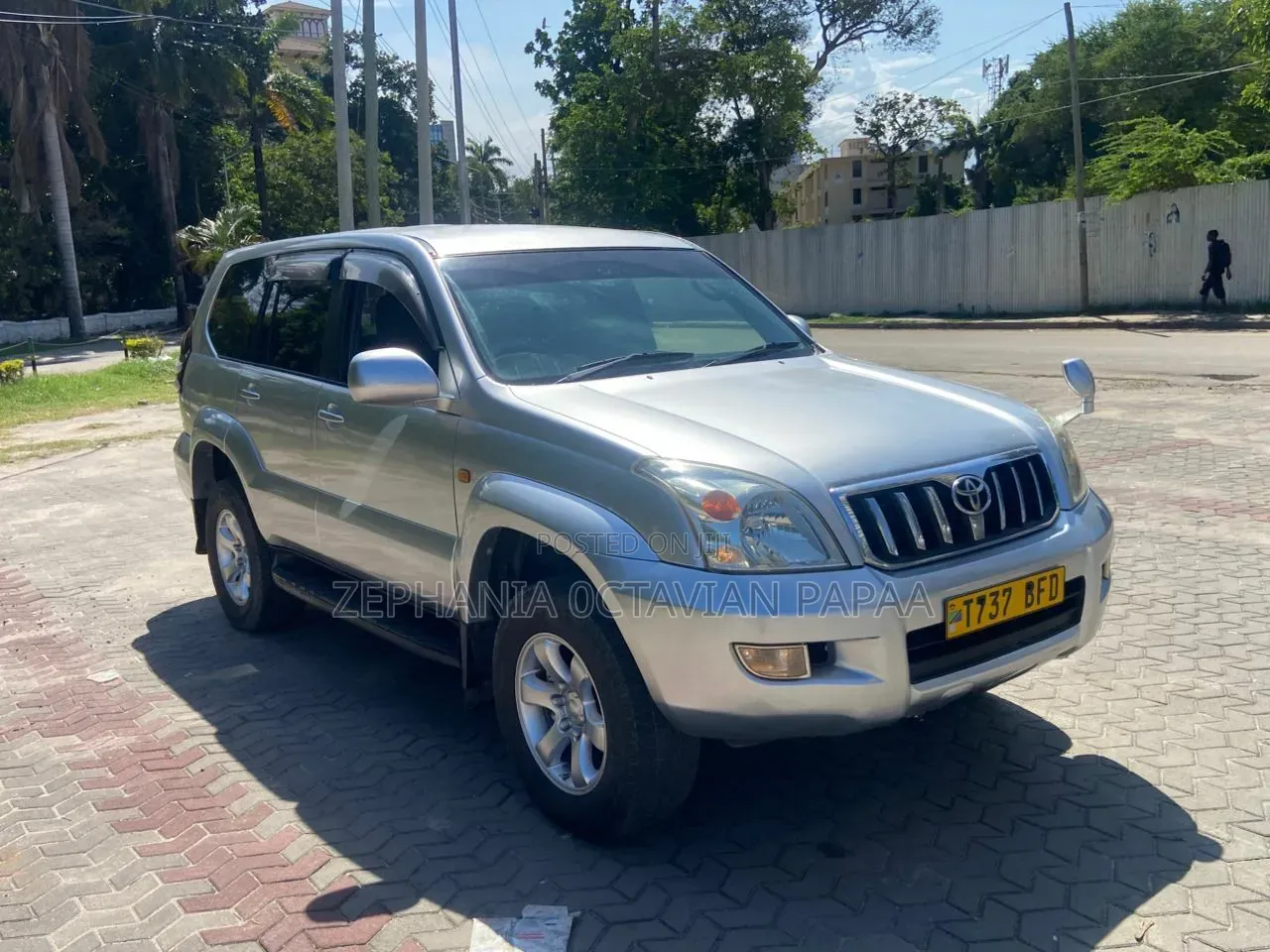 Toyota Land Cruiser Prado 2005 Silver