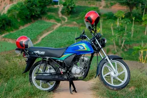 New Honda CB 2023 Red