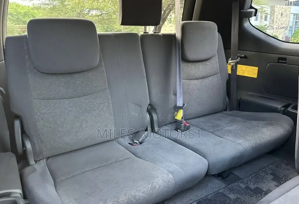 Toyota Land Cruiser Prado 2006 Silver
