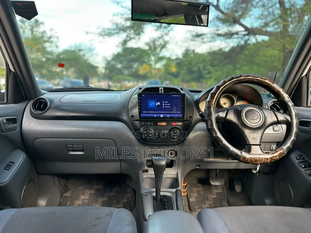Toyota RAV4 2005 White