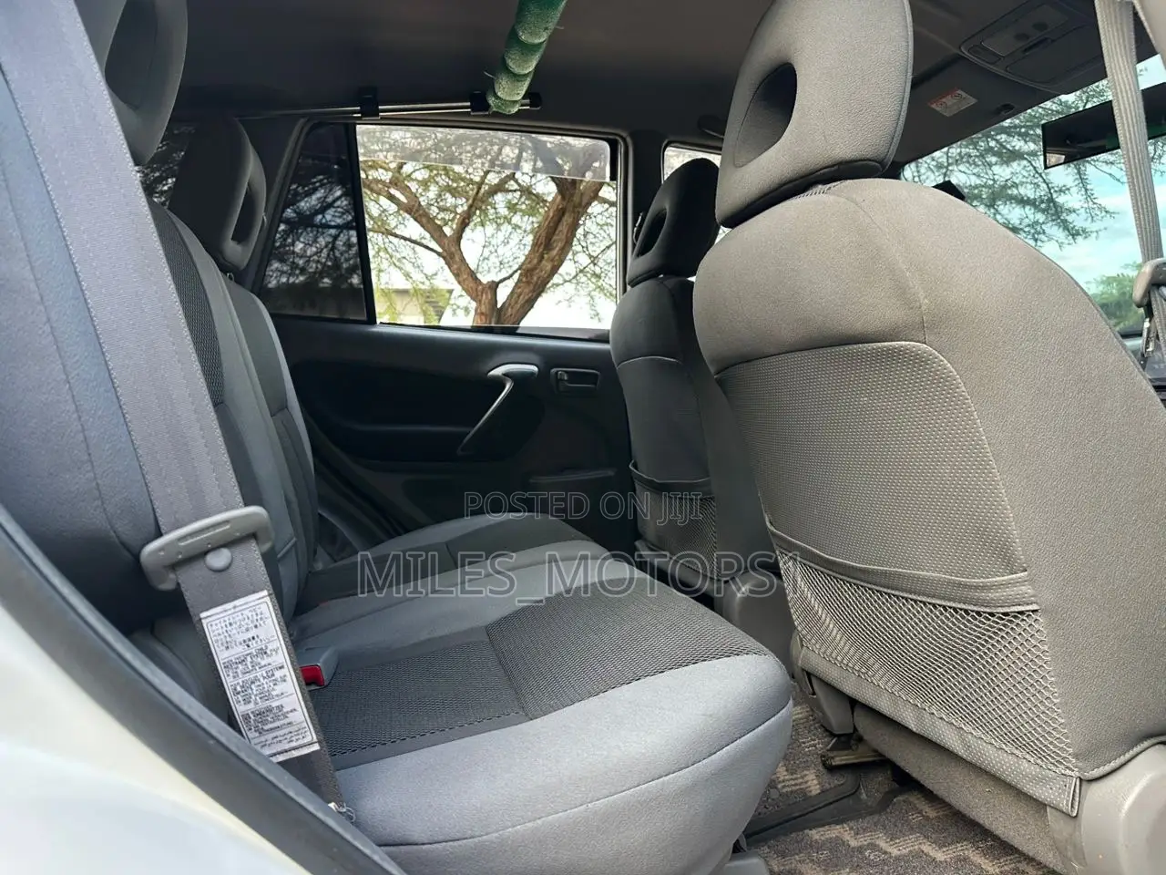 Toyota RAV4 2005 White