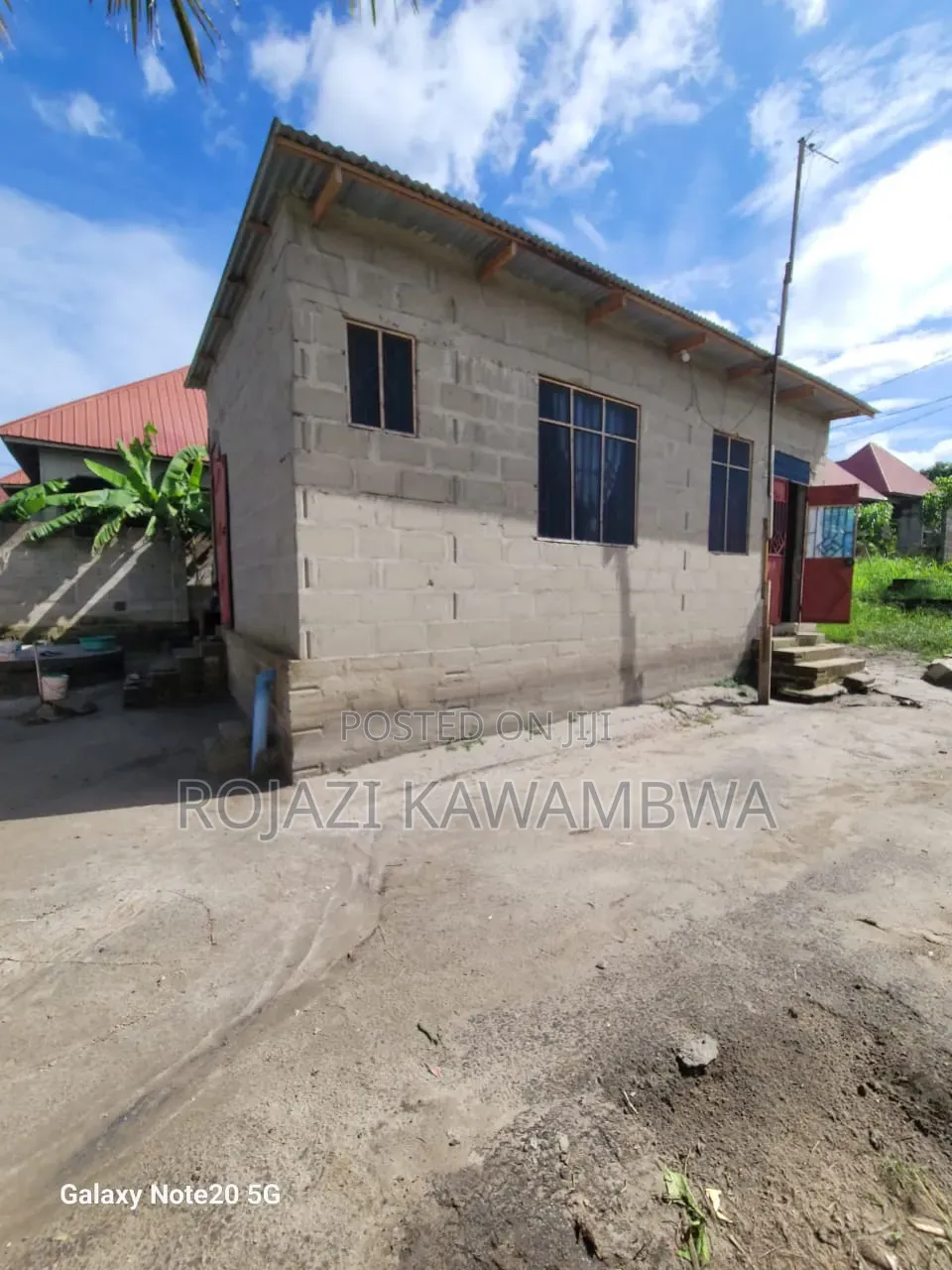 3bdrm House in Fahari, Mbangala for rent