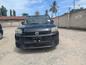 Toyota Corolla Rumion 2010 Black