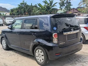 Toyota Corolla Rumion 2010 Black