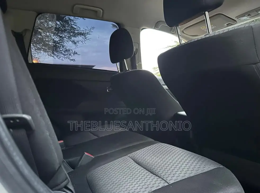Mitsubishi Outlander 2013 White