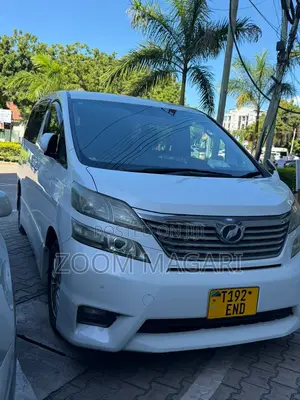 Toyota Alphard 2015 White