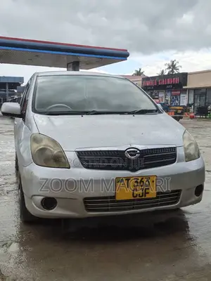 Toyota Corolla Spacio 2005 Silver