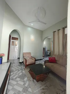 4bdrm Block of Flats in Mchakama Real Estate, Kimara for sale