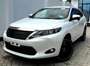 Toyota Harrier 2016 Off white