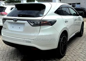 Toyota Harrier 2016 Off white