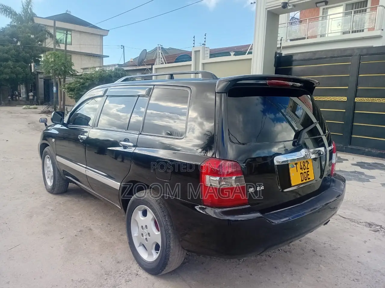 Toyota Kluger 2004 Black