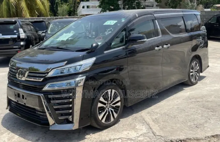Toyota Vellfire 2020 Beige