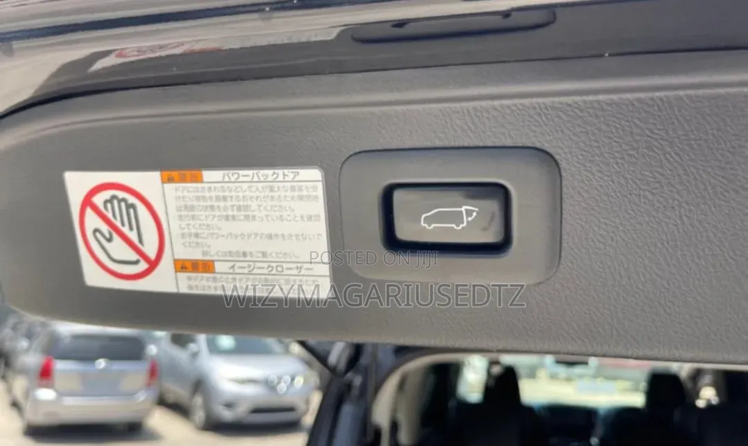 Toyota Vellfire 2020 Beige