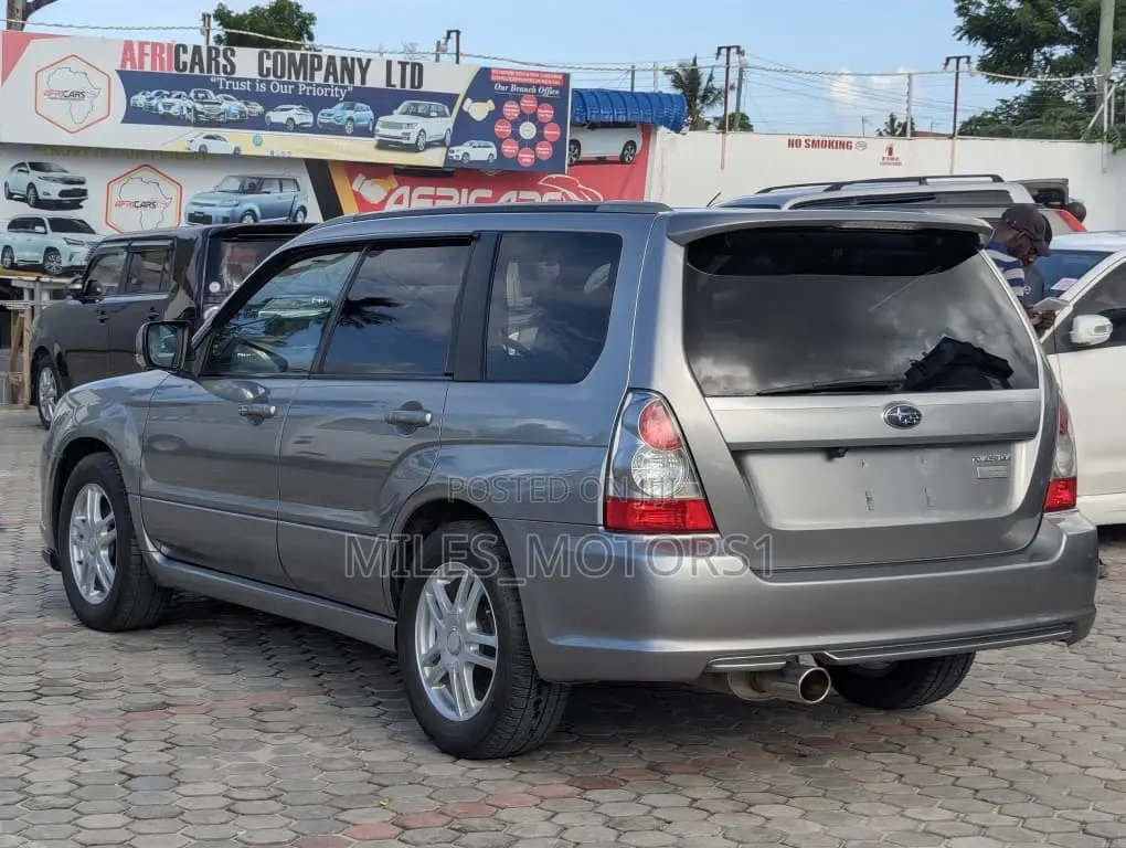 Subaru Forester 2006 Gray