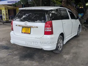 Toyota Wish 2008 White