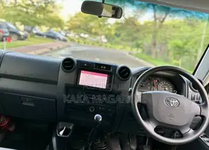 Toyota Land Cruiser 2016 Pearl