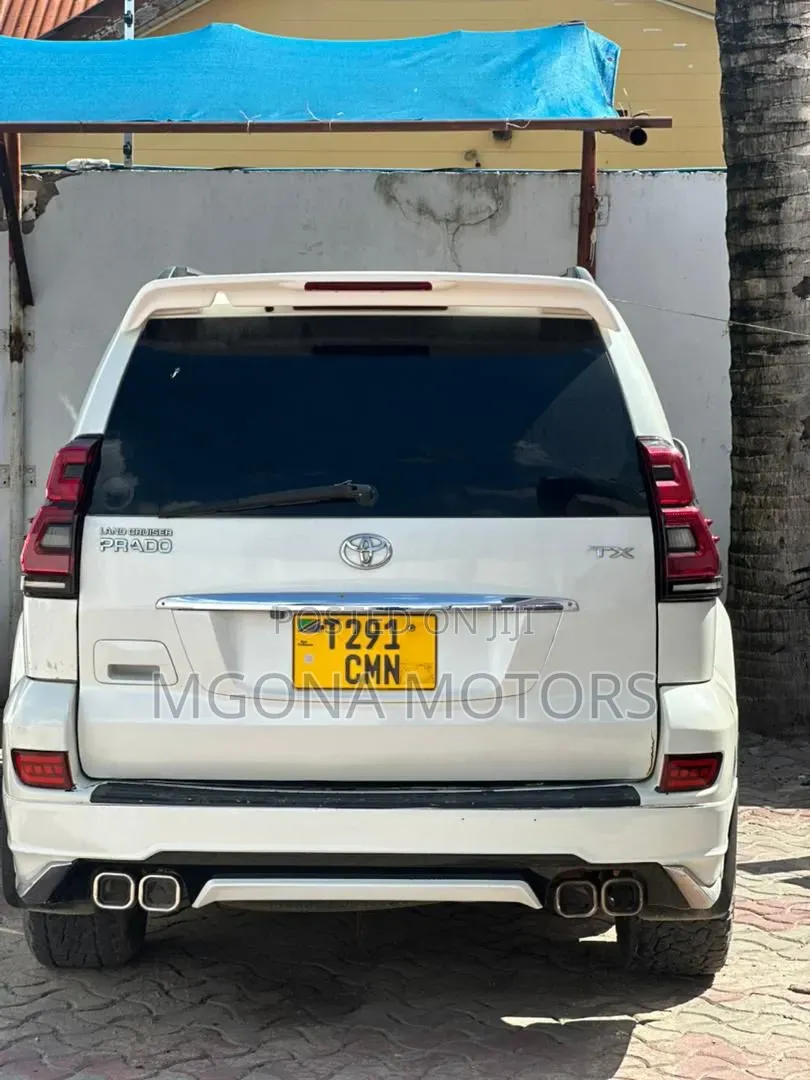 Toyota Land Cruiser Prado 2.7 3dr 2004 White
