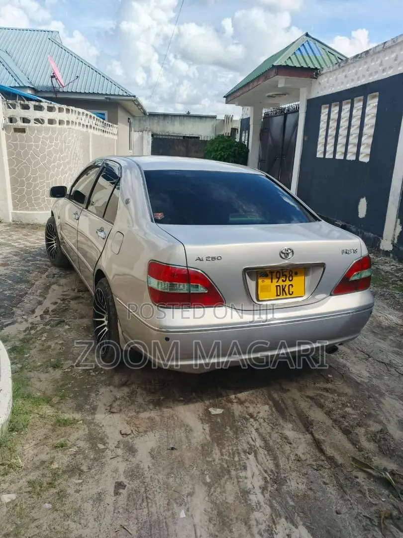 Toyota Brevis 2005 Silver