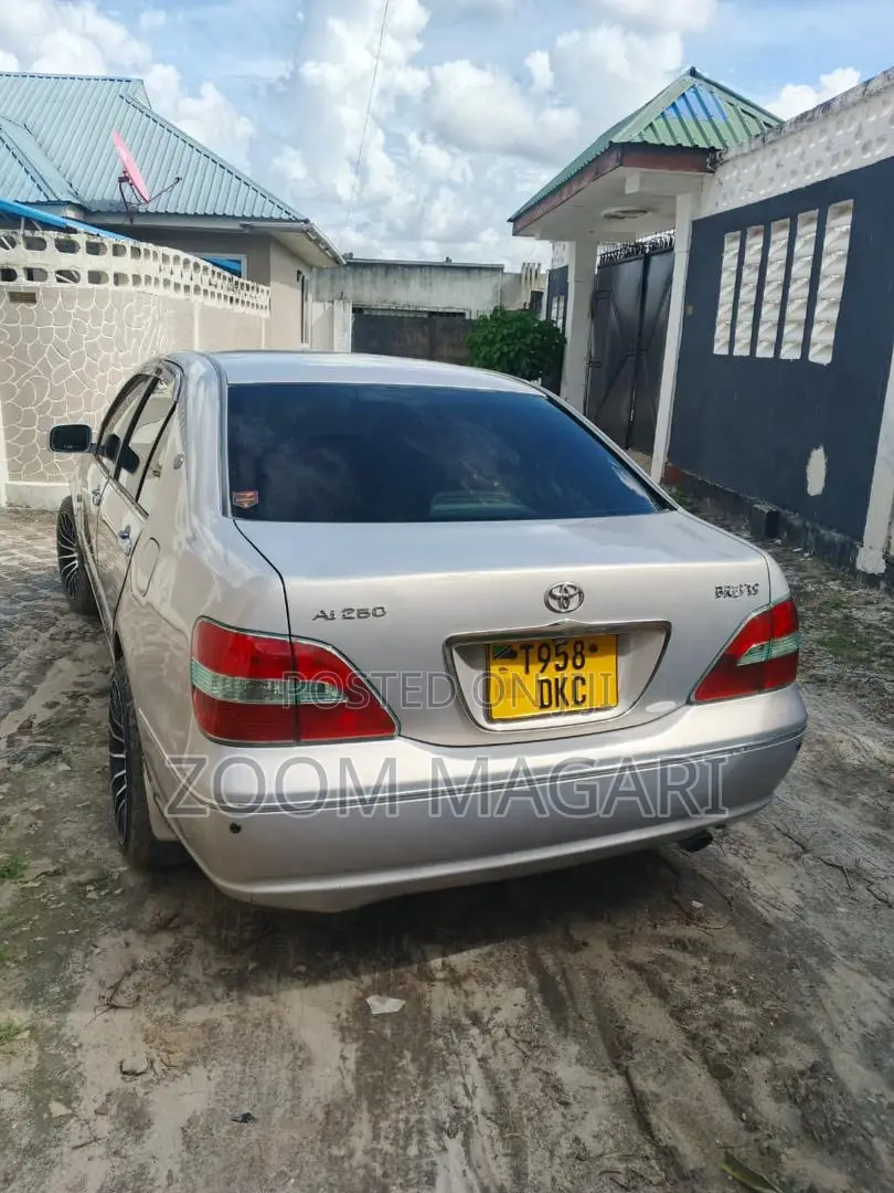 Toyota Brevis 2005 Silver