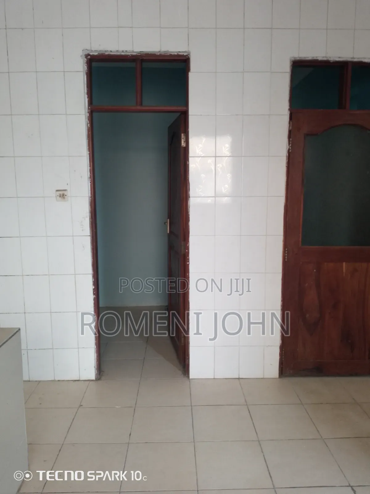 5bdrm House in Tanzania Daresalaam, Ukonga for sale
