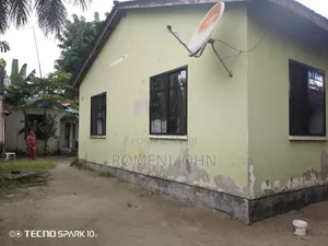7bdrm Apartment in Tanzania Daresalaam, Ukonga for sale