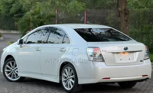 Toyota Sai 2.4 Hybrid FWD 2012 Off white