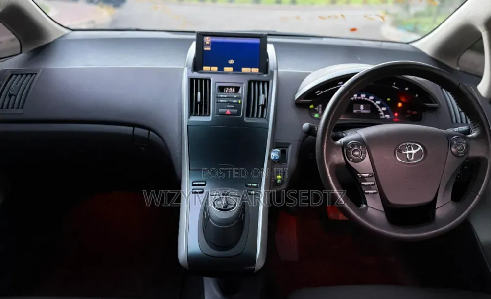 Toyota Sai 2.4 Hybrid FWD 2012 Off white