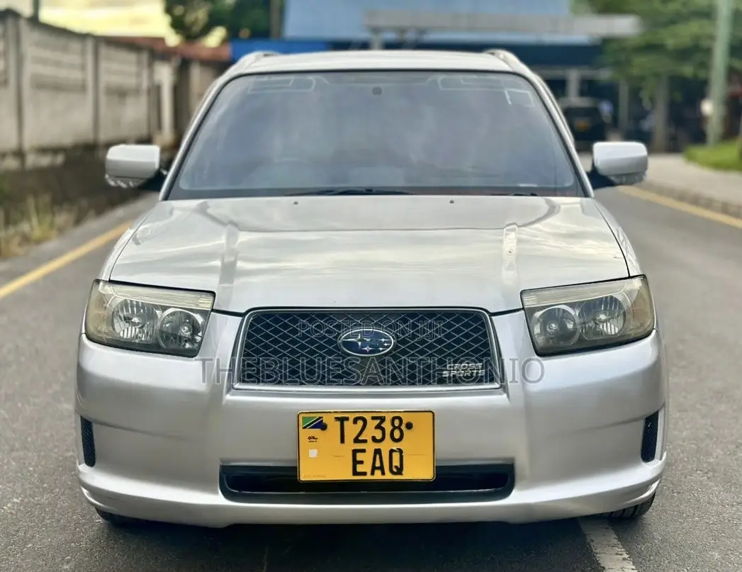 Subaru Forester 2005 Silver