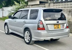 Subaru Forester 2005 Silver