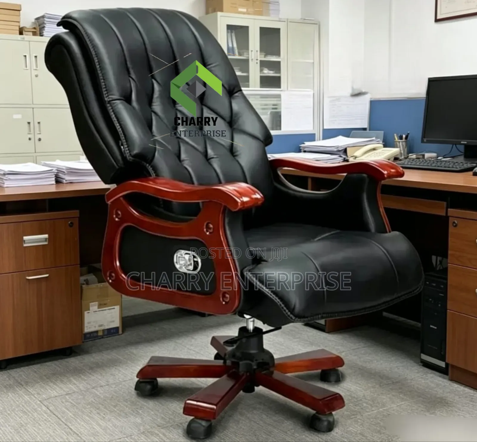 Best Leather Executive Office Chair With a Solid Wood Frame Adjustable