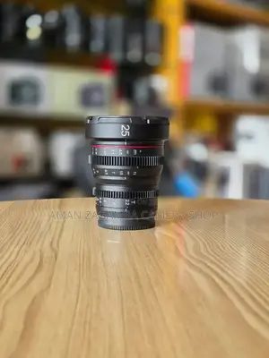 Cinematic Lens 25mm L