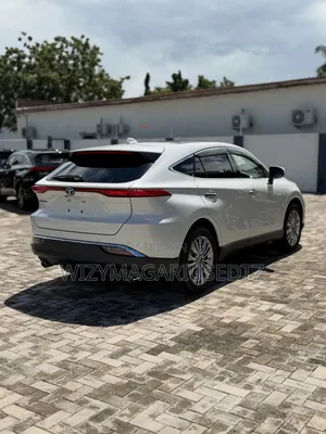 Toyota Harrier 2020 Pearl