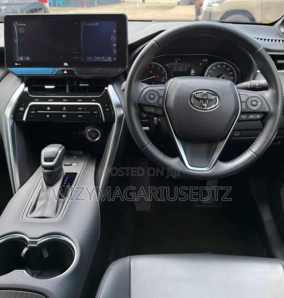 Toyota Harrier 2021 Gray