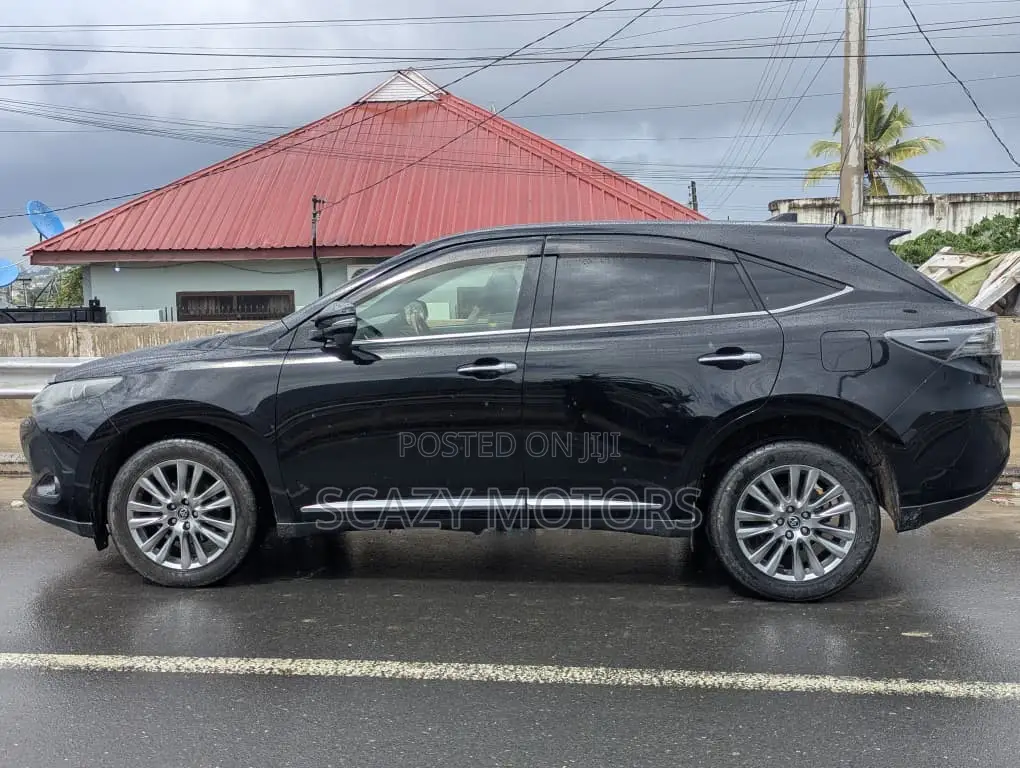 Toyota Harrier 2013 Black