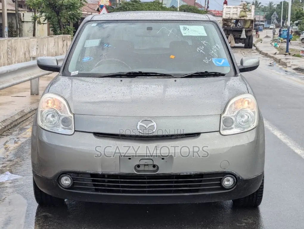 Mazda Verisa 2008 Gray