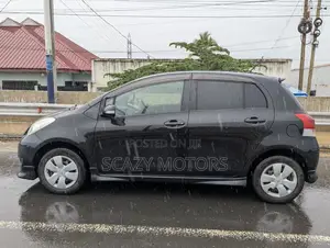 Toyota Vitz 2010 Black