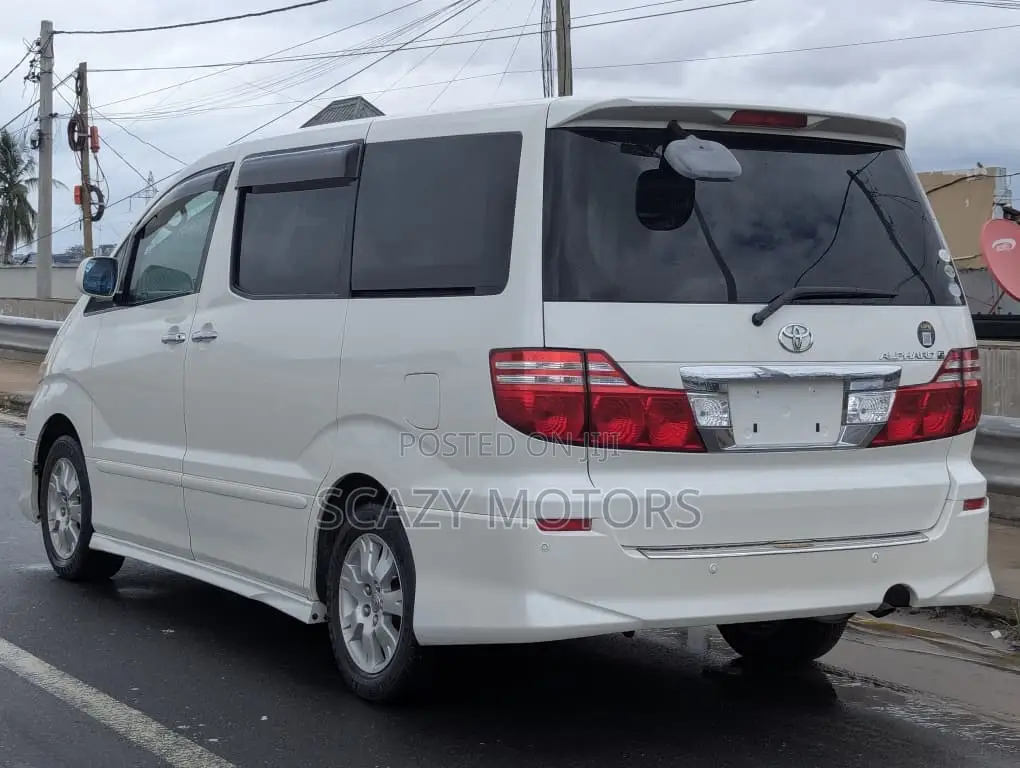 Toyota Alphard 2005 White