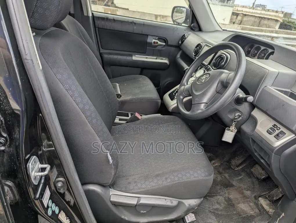 Toyota Corolla Rumion 2008 Black