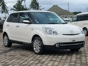 Mazda Verisa 2007 White