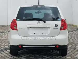 Mazda Verisa 2007 White