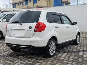 Mazda Verisa 2007 White