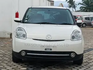 Mazda Verisa 2007 White