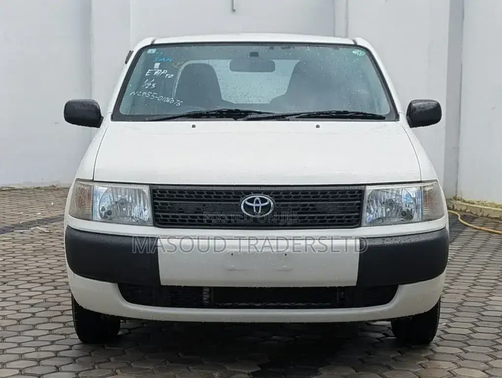 Toyota Succeed 2012 White