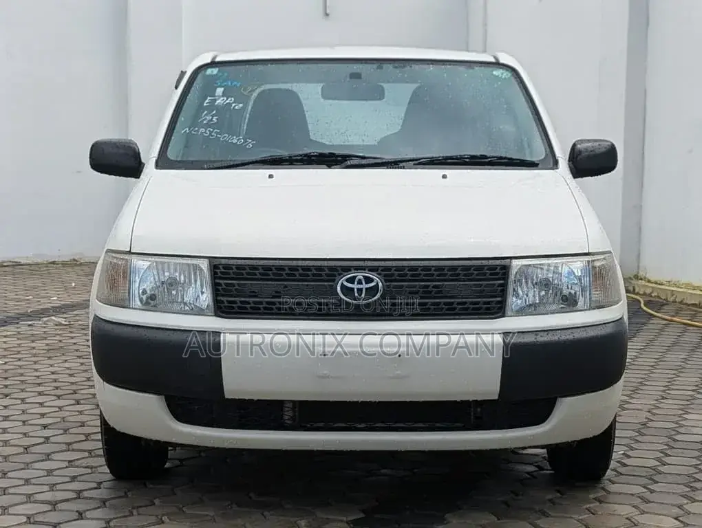 Toyota Succeed 2012 White