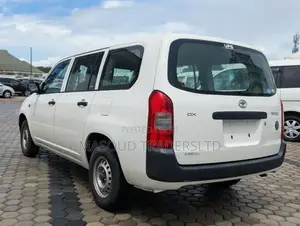 Toyota Succeed 2012 White